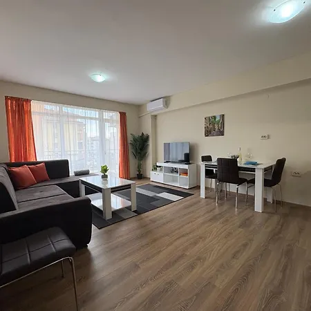 Kamelia Apartment *
