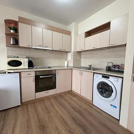 Apartment Kamelia