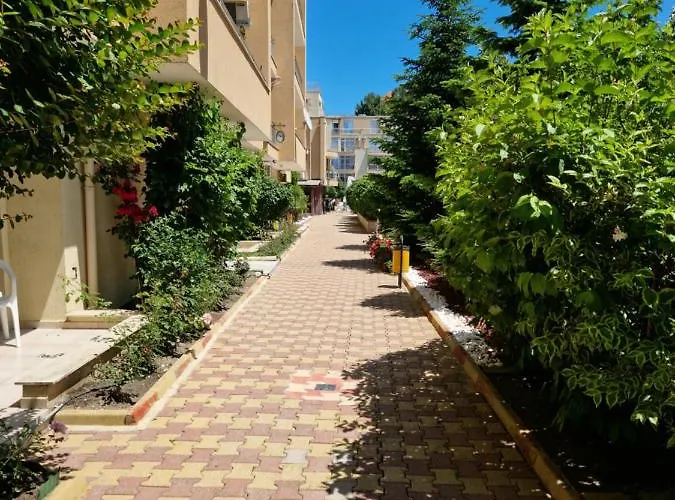 Kamelia Lägenhet Slăntjev Brjag